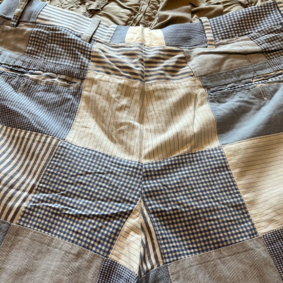 Peter Millar shorts, size 35. Patchwork design, 100% cotton. - Picture 5 of 6